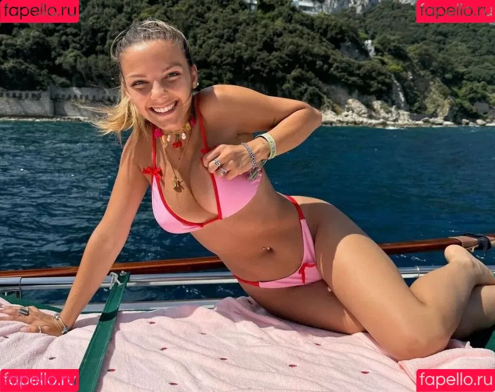 Log in Onlyfans Photo Gallery 