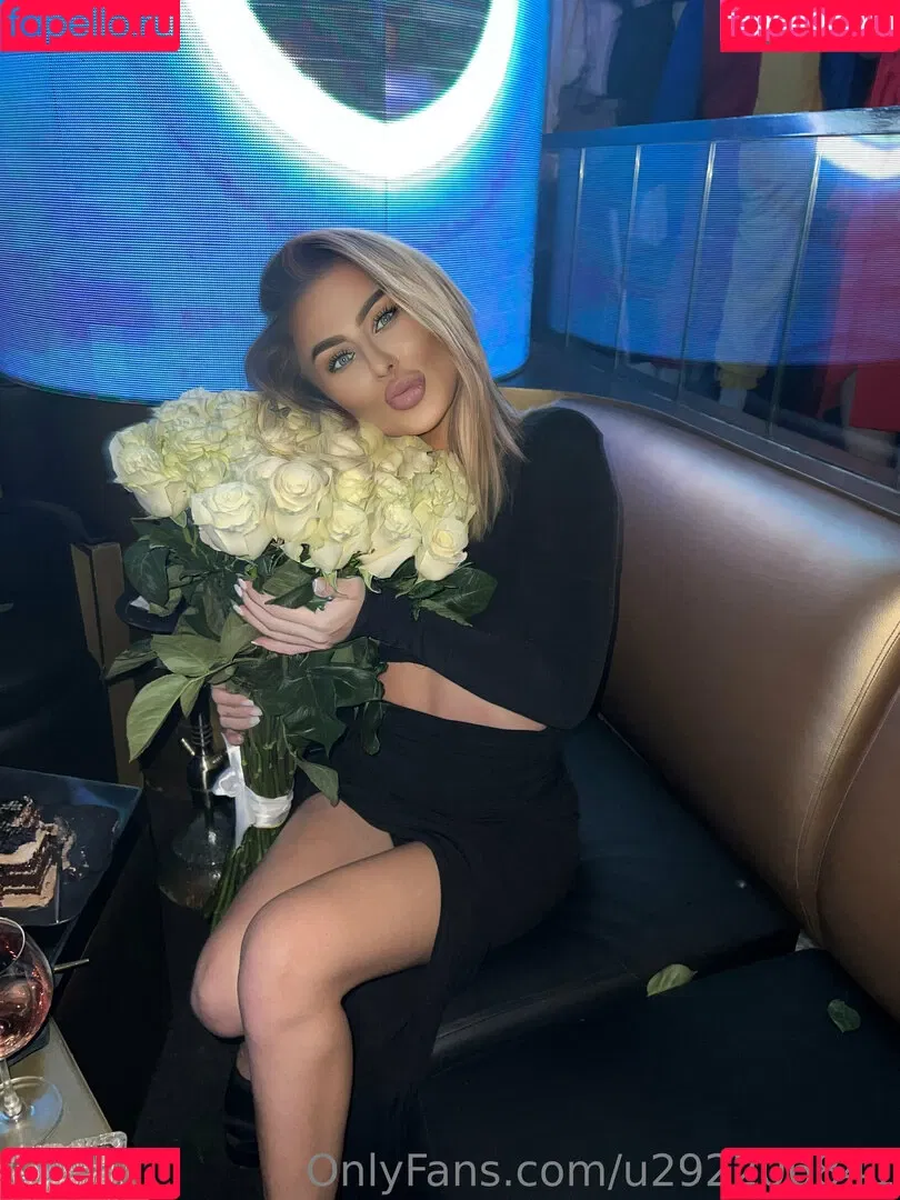 Oliviacatvip Onlyfans Photo Gallery 