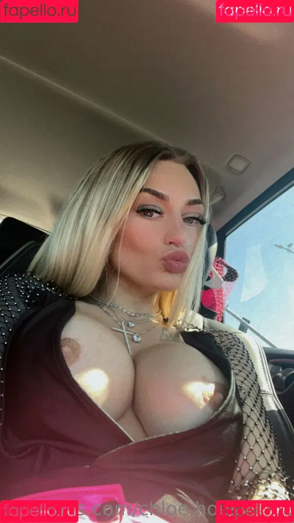 Chloe Houston Onlyfans Photo Gallery 