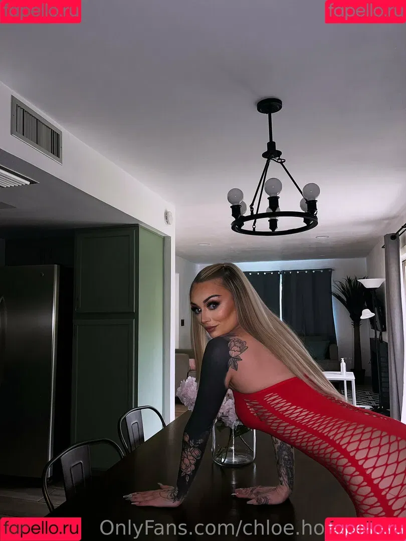 Chloe Houston Onlyfans Photo Gallery 