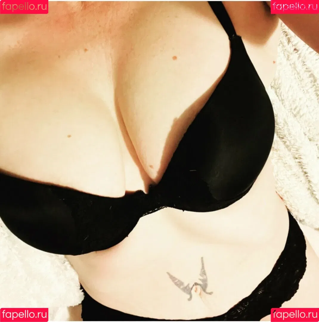 Naughty Anastasia Onlyfans Photo Gallery 