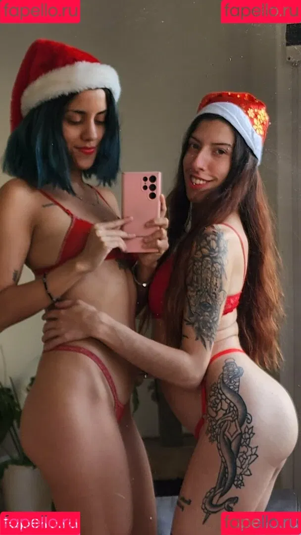 sara-latina Onlyfans Photo Gallery 