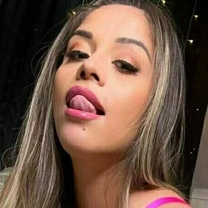 sara-latina Onlyfans Photo Gallery 