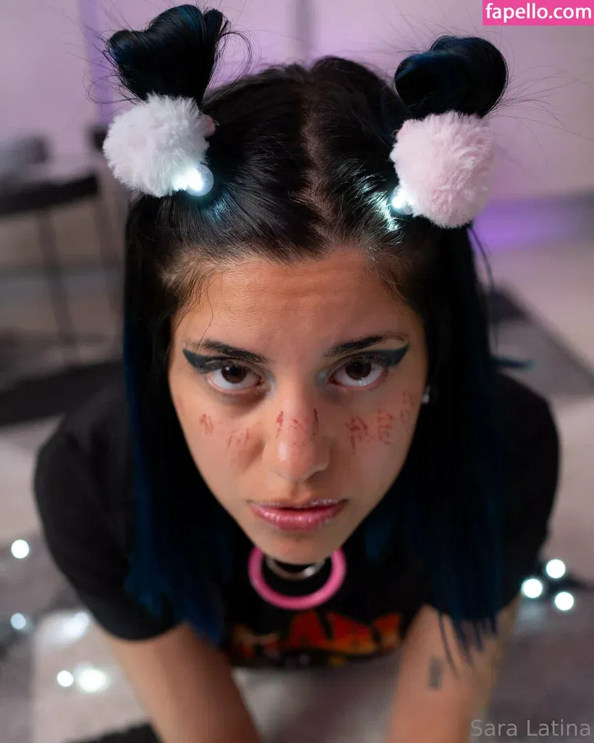 sara-latina Onlyfans Photo Gallery 