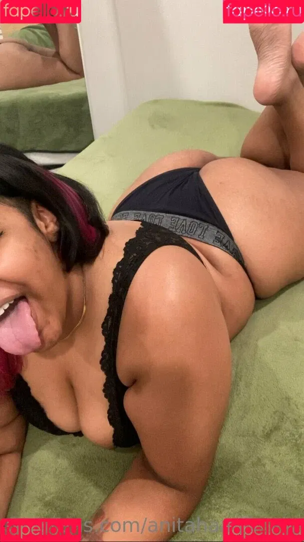 anitahaadik_vip Onlyfans Photo Gallery 