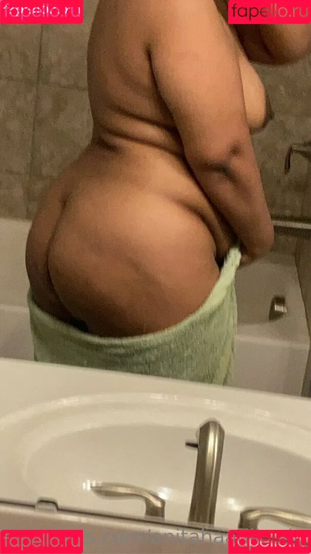 anitahaadik_vip Onlyfans Photo Gallery 