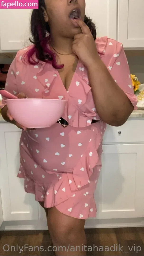 anitahaadik_vip Onlyfans Photo Gallery 