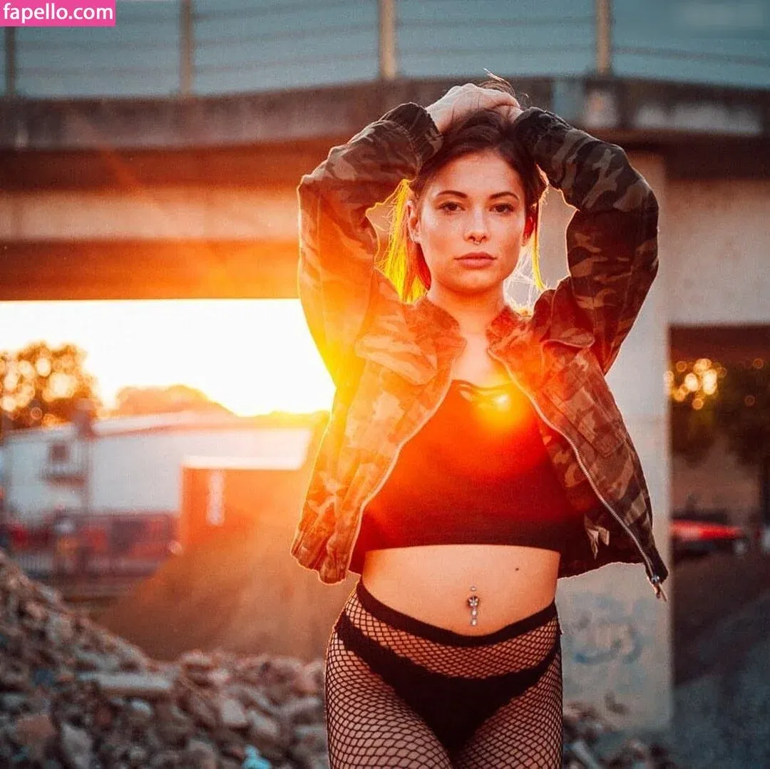 yourtimeislimited Onlyfans Photo Gallery 