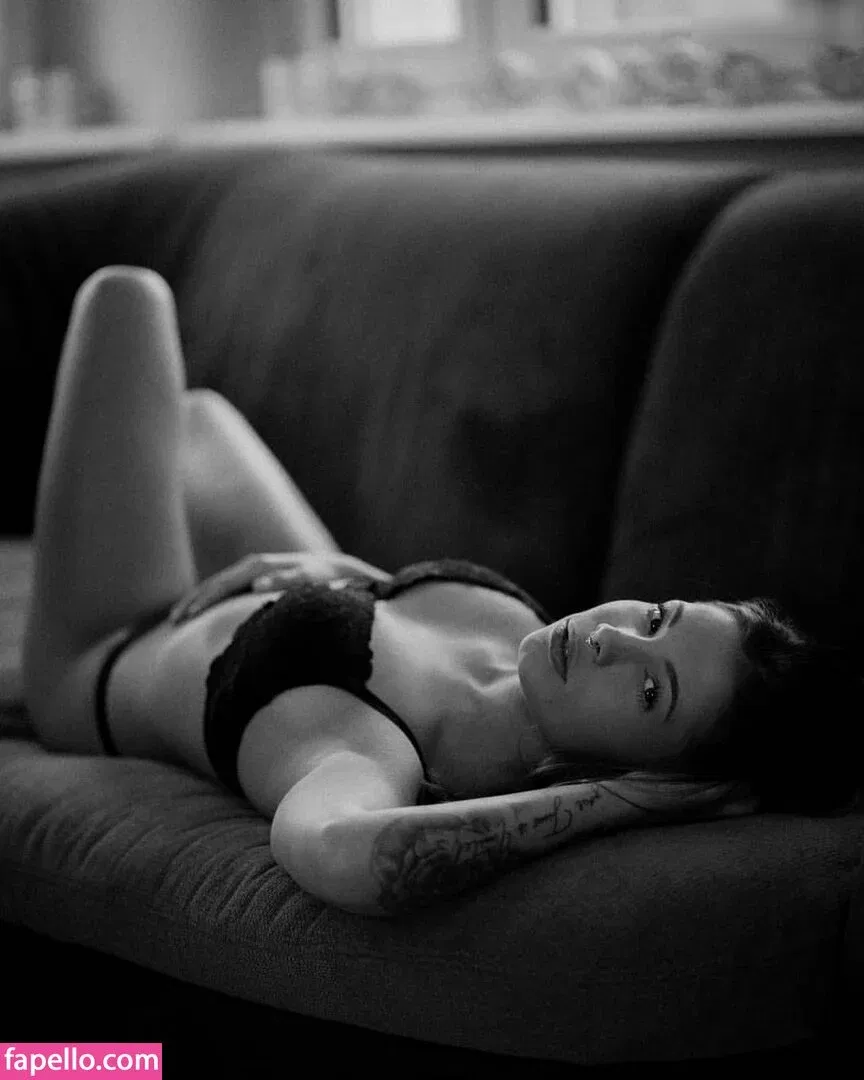 yourtimeislimited Onlyfans Photo Gallery 