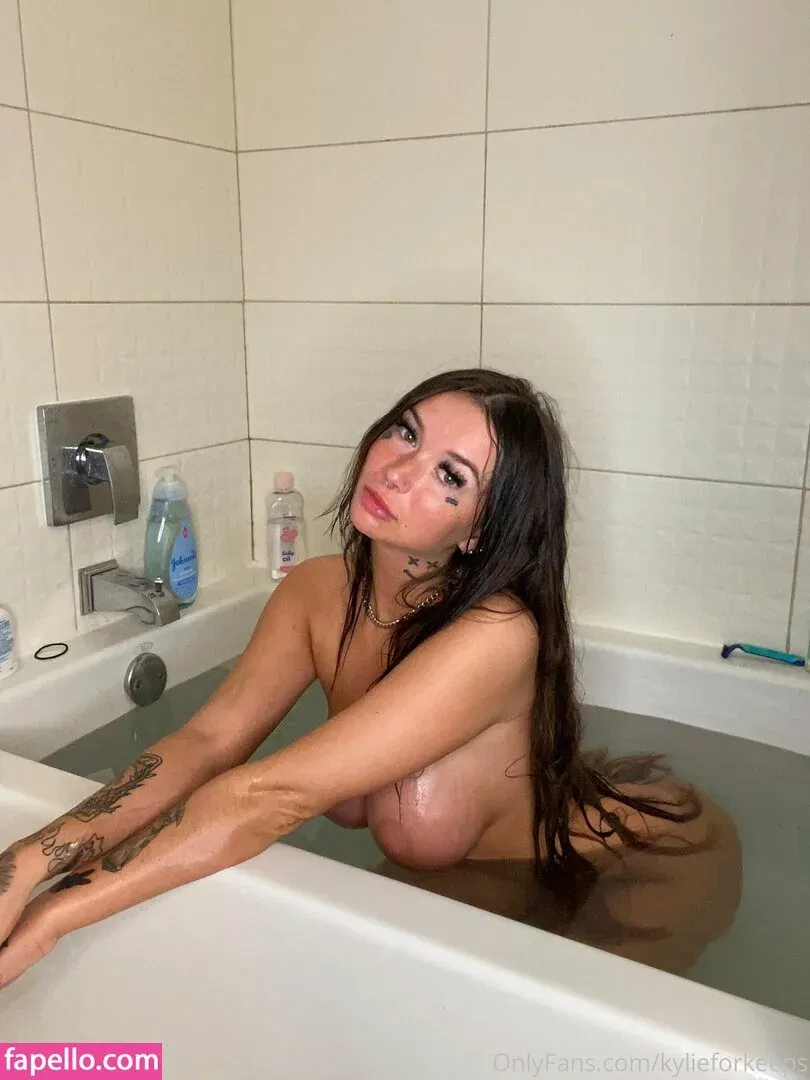 uncensoredjaz Onlyfans Photo Gallery 