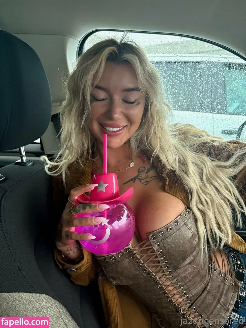 uncensoredjaz Onlyfans Photo Gallery 