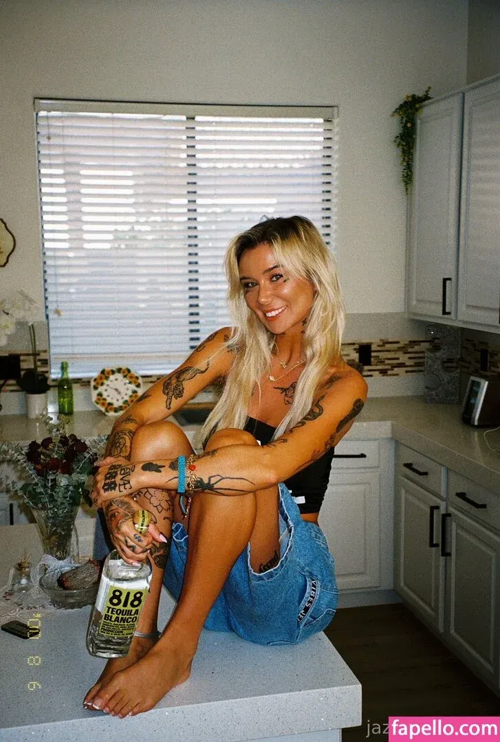 uncensoredjaz Onlyfans Photo Gallery 