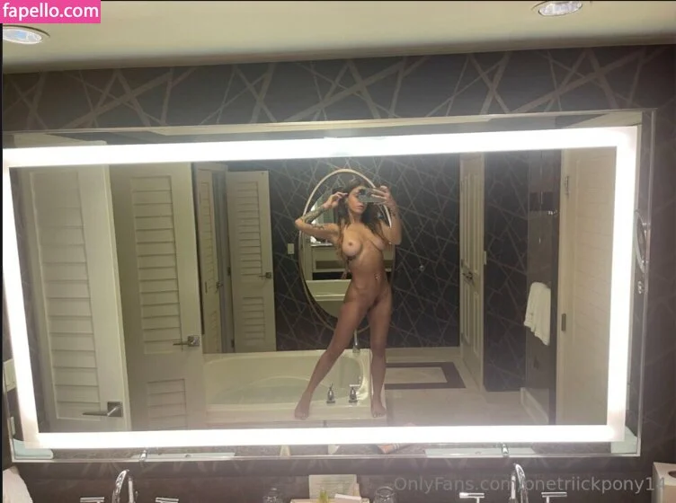 Jesse Pony Onlyfans Photo Gallery 