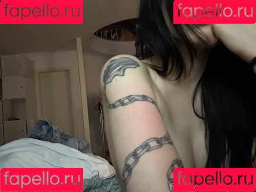 JadeyAnh Onlyfans Photo Gallery 