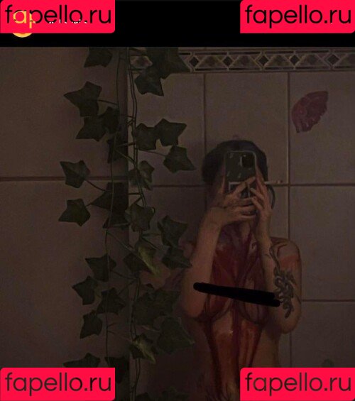 JadeyAnh Onlyfans Photo Gallery 