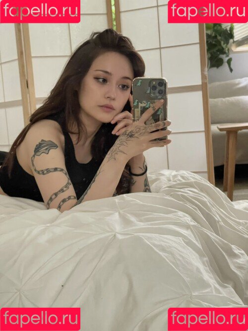 JadeyAnh Onlyfans Photo Gallery 