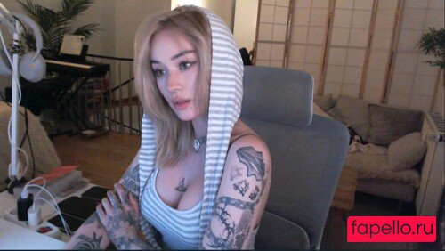JadeyAnh Nude Onlyfans Photo 37