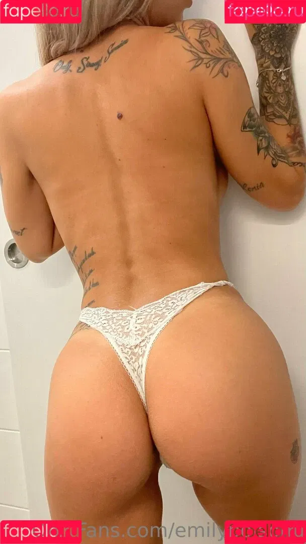 emilypoisonx Onlyfans Photo Gallery 