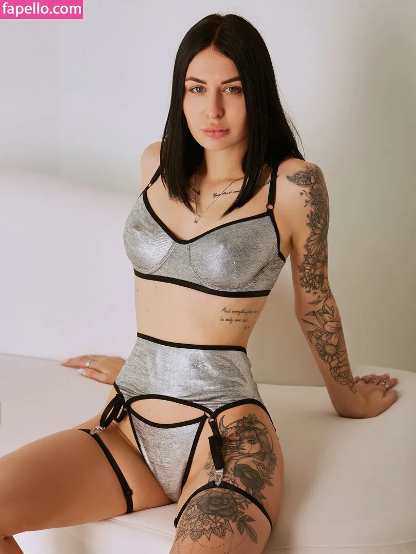 stasya_stasya_a Onlyfans Photo Gallery 