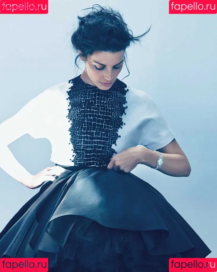Jessica Paré Onlyfans Photo Gallery 