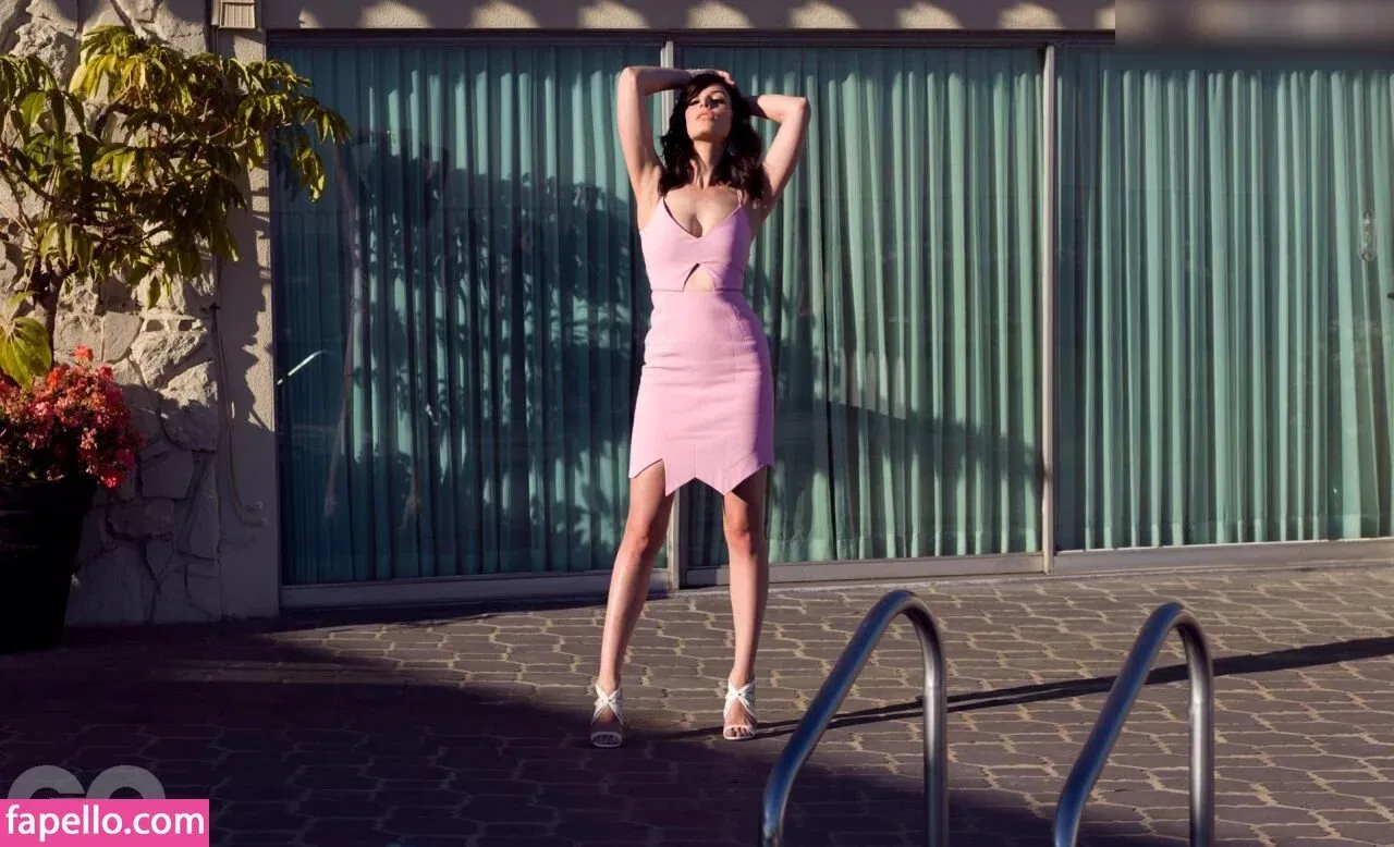 Jessica Paré Onlyfans Photo Gallery 