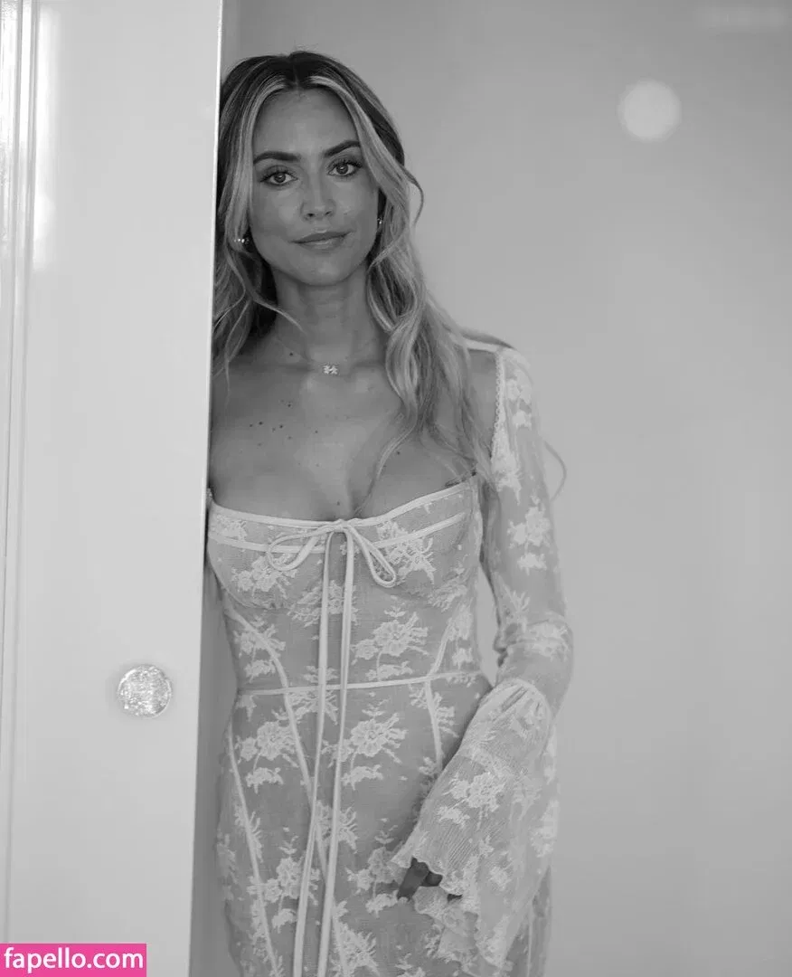 Janni Deler Onlyfans Photo Gallery 