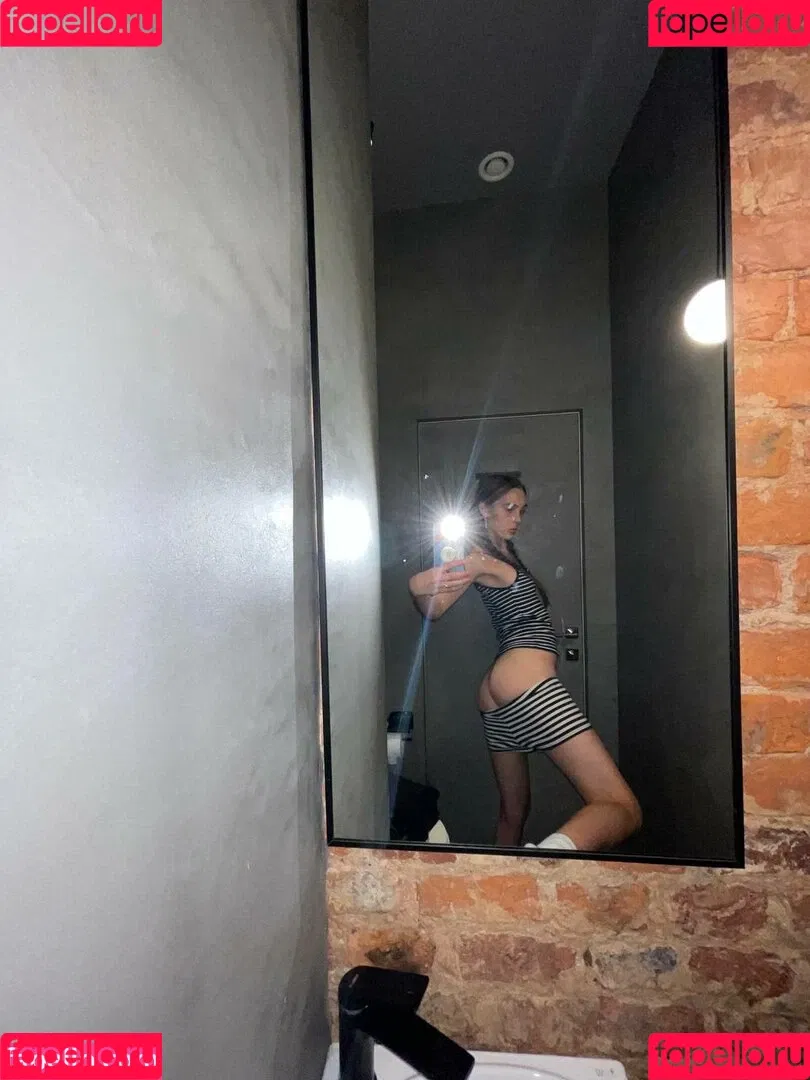 Lexi Graber Onlyfans Photo Gallery 