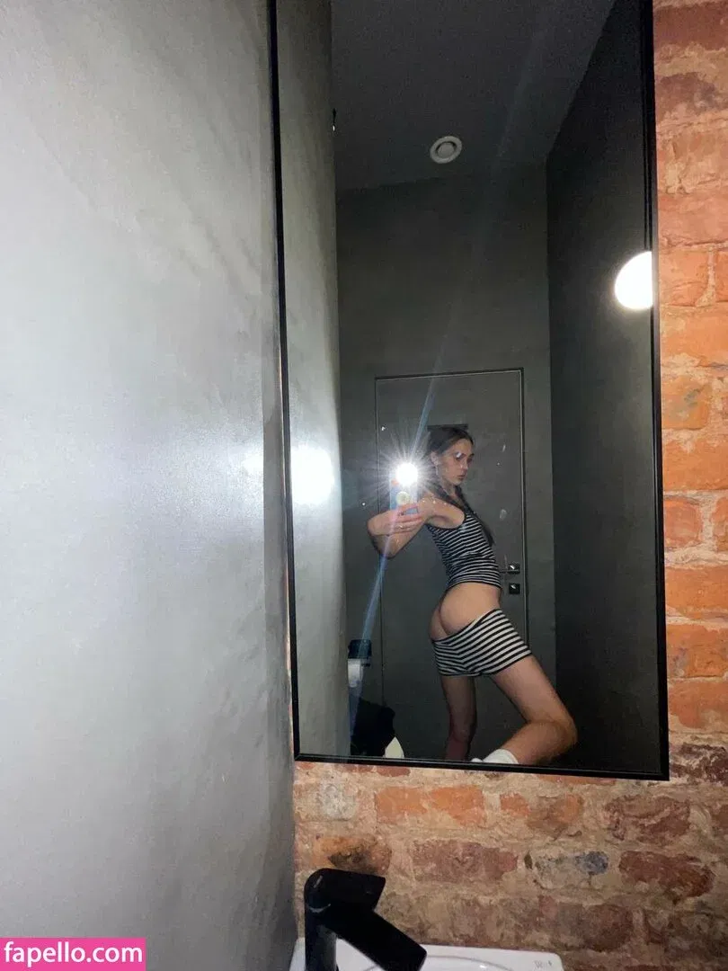 Lexi Graber Onlyfans Photo Gallery 