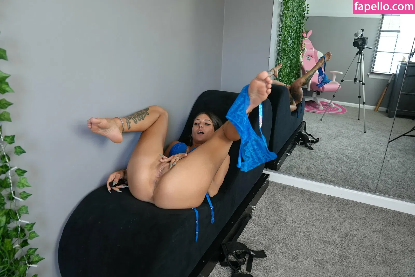 xoitsmiavip Onlyfans Photo Gallery 