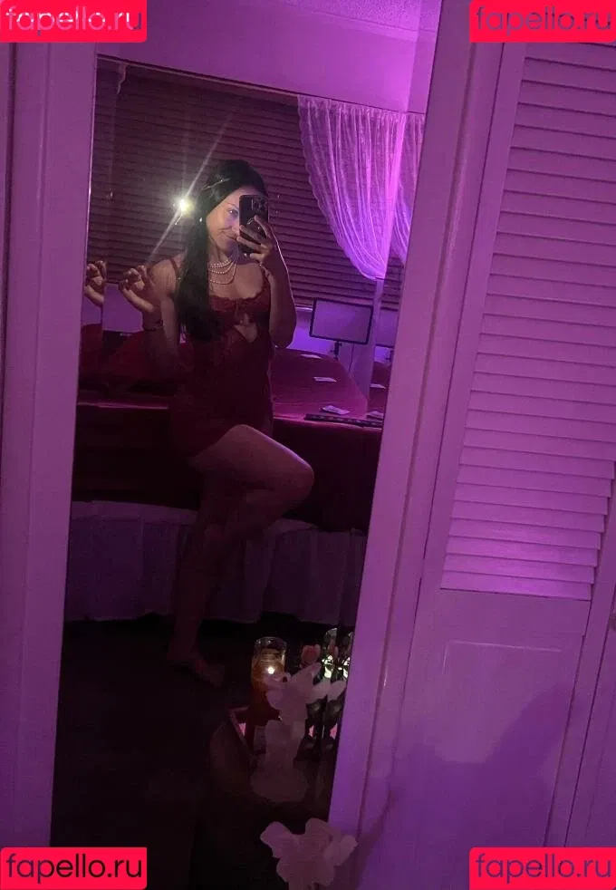 Goddess Athena Onlyfans Photo Gallery 