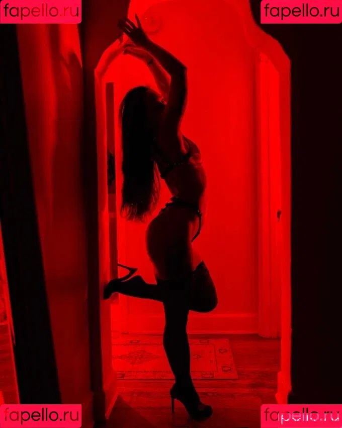 Goddess Athena Onlyfans Photo Gallery 