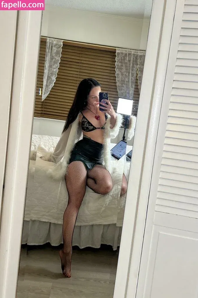 Goddess Athena Onlyfans Photo Gallery 