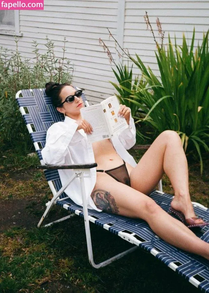 Goddess Athena Onlyfans Photo Gallery 