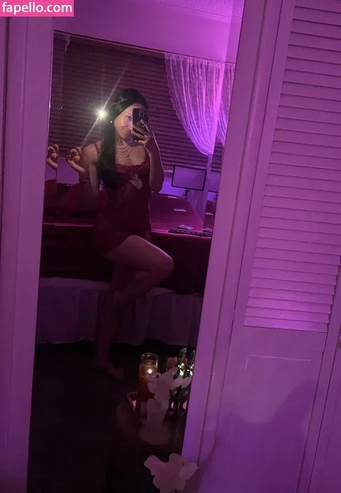 Goddess Athena Onlyfans Photo Gallery 