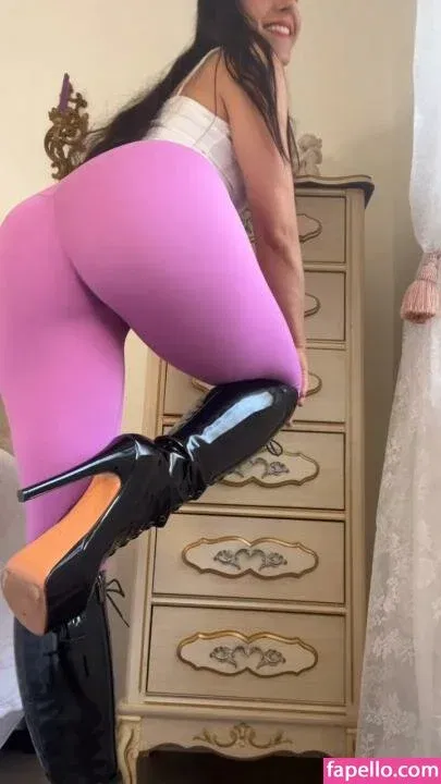 Goddess Athena Onlyfans Photo Gallery 