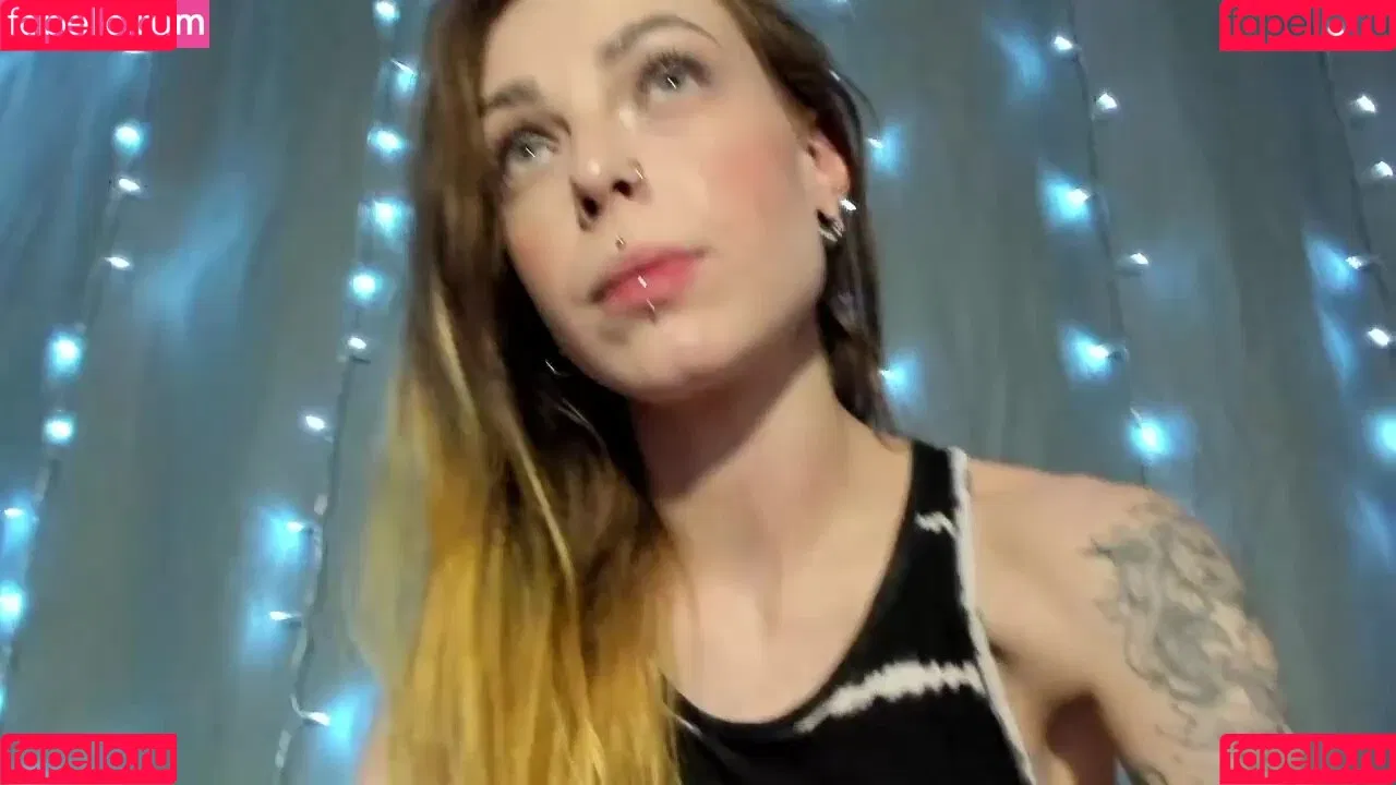 emmabraun Onlyfans Photo Gallery 