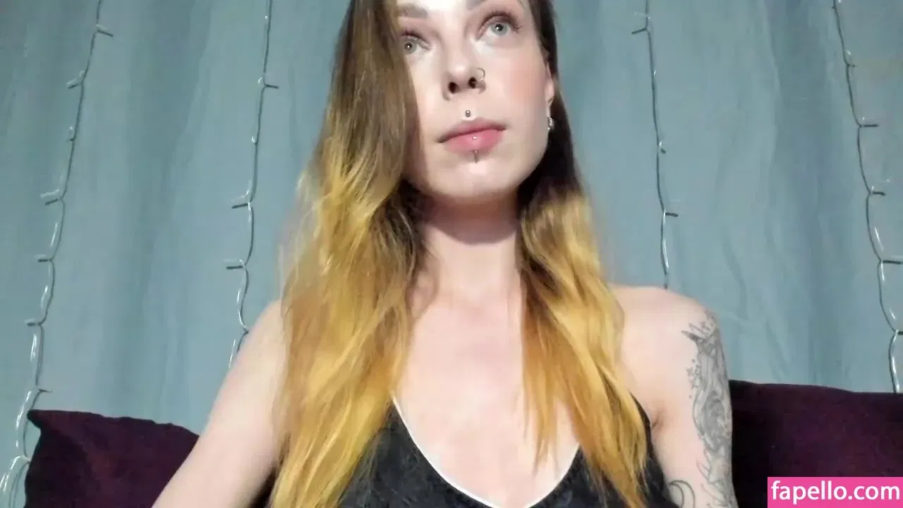 emmabraun Onlyfans Photo Gallery 