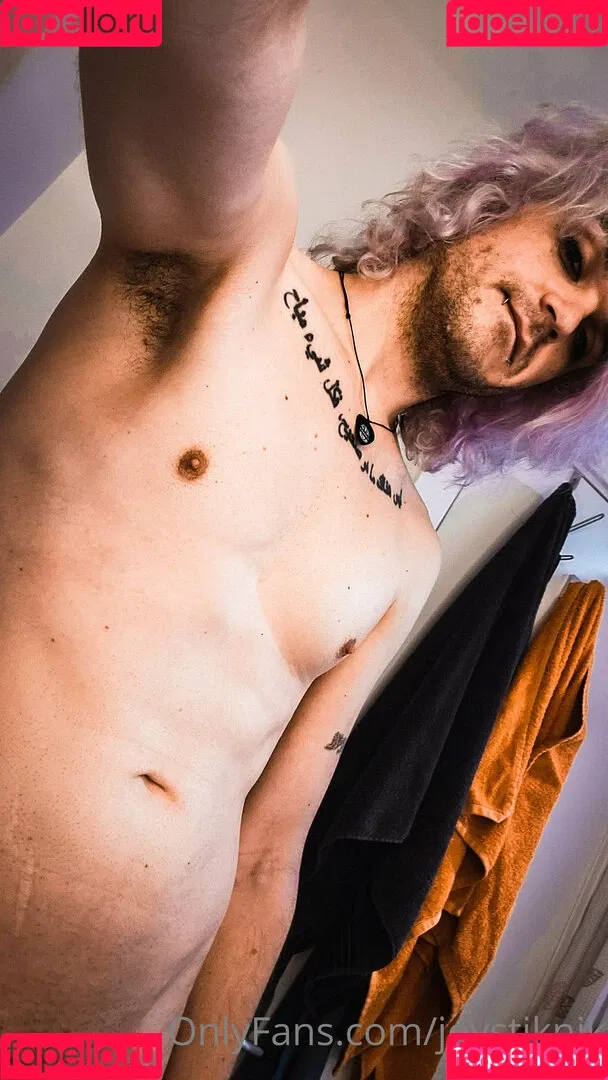 joystiknik Onlyfans Photo Gallery 
