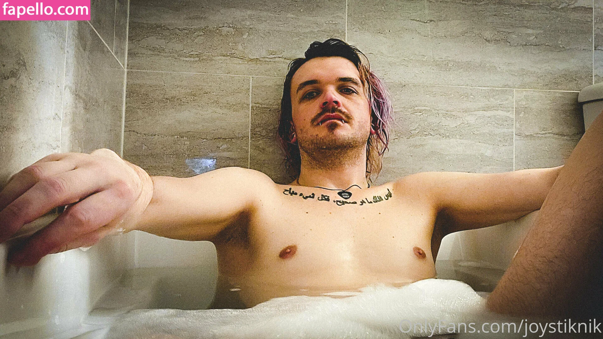 joystiknik Onlyfans Photo Gallery 