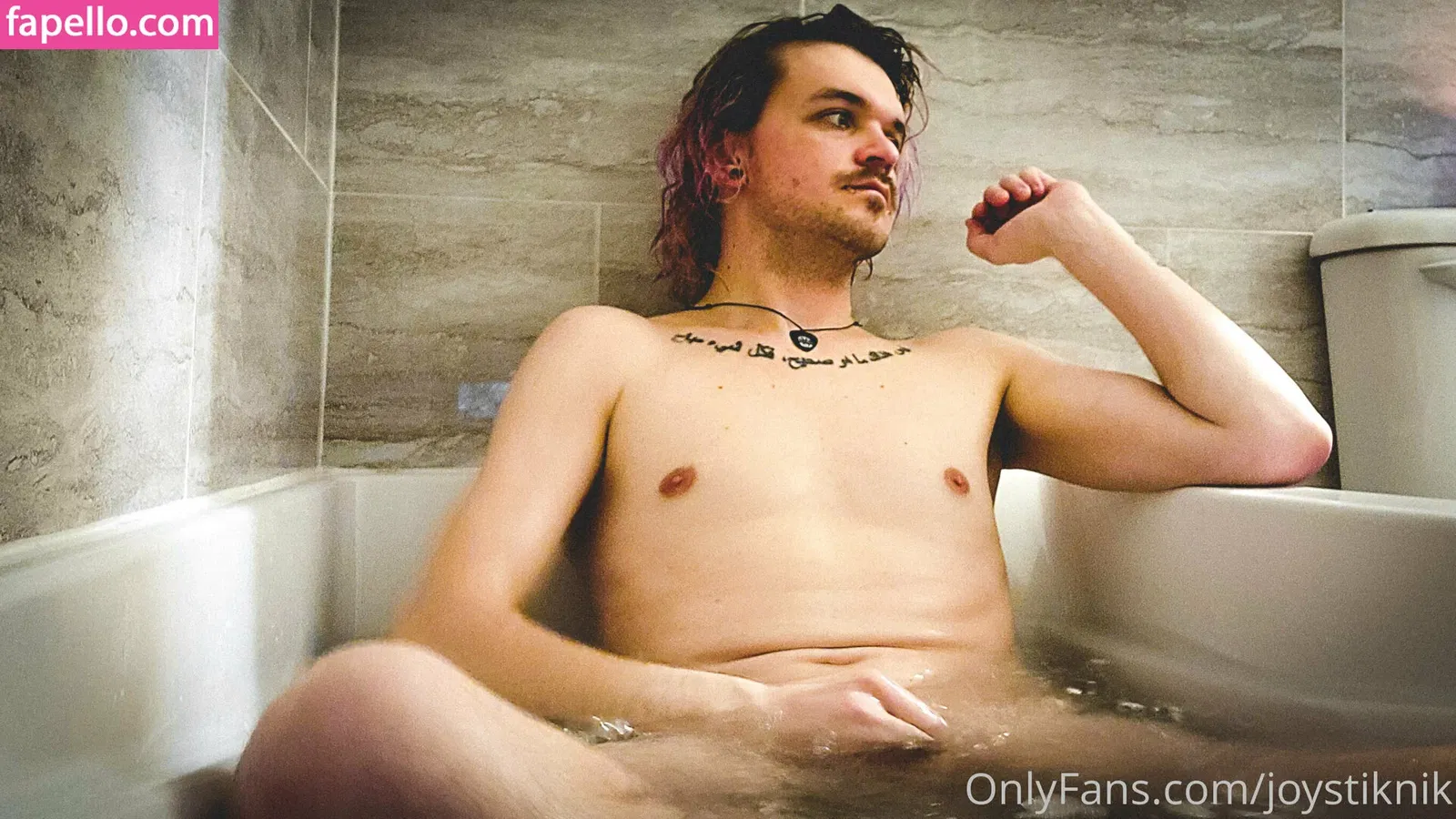 joystiknik Onlyfans Photo Gallery 