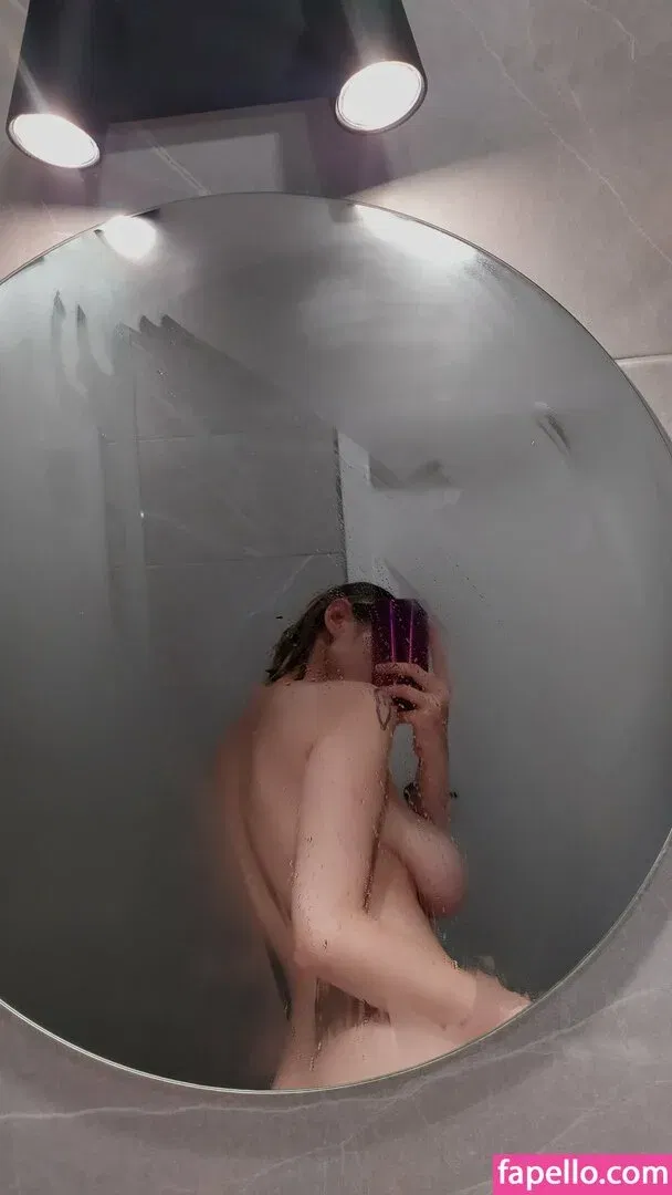 mini__pi_g Onlyfans Photo Gallery 