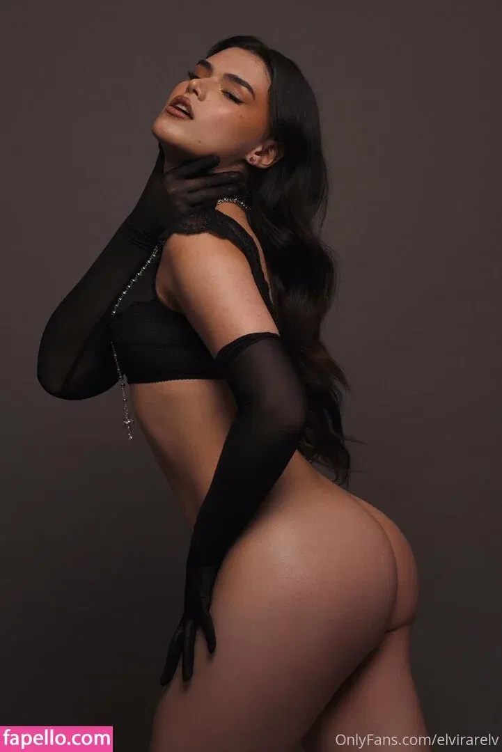 Elvira Onlyfans Photo Gallery 