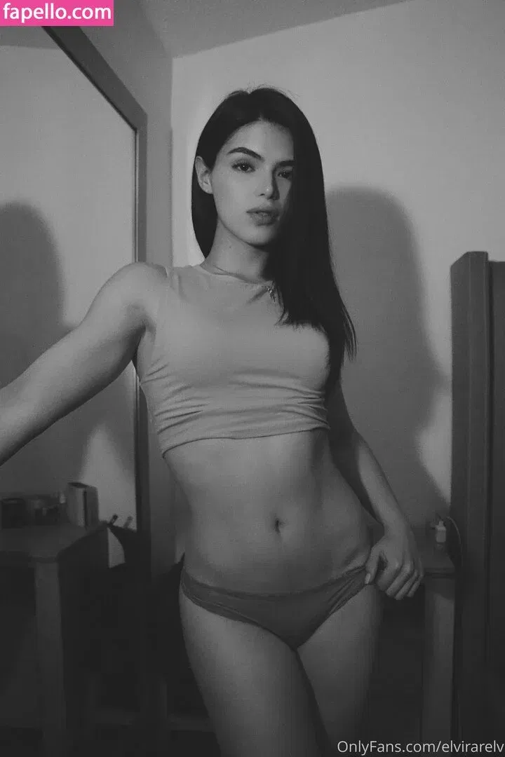 Elvira Onlyfans Photo Gallery 