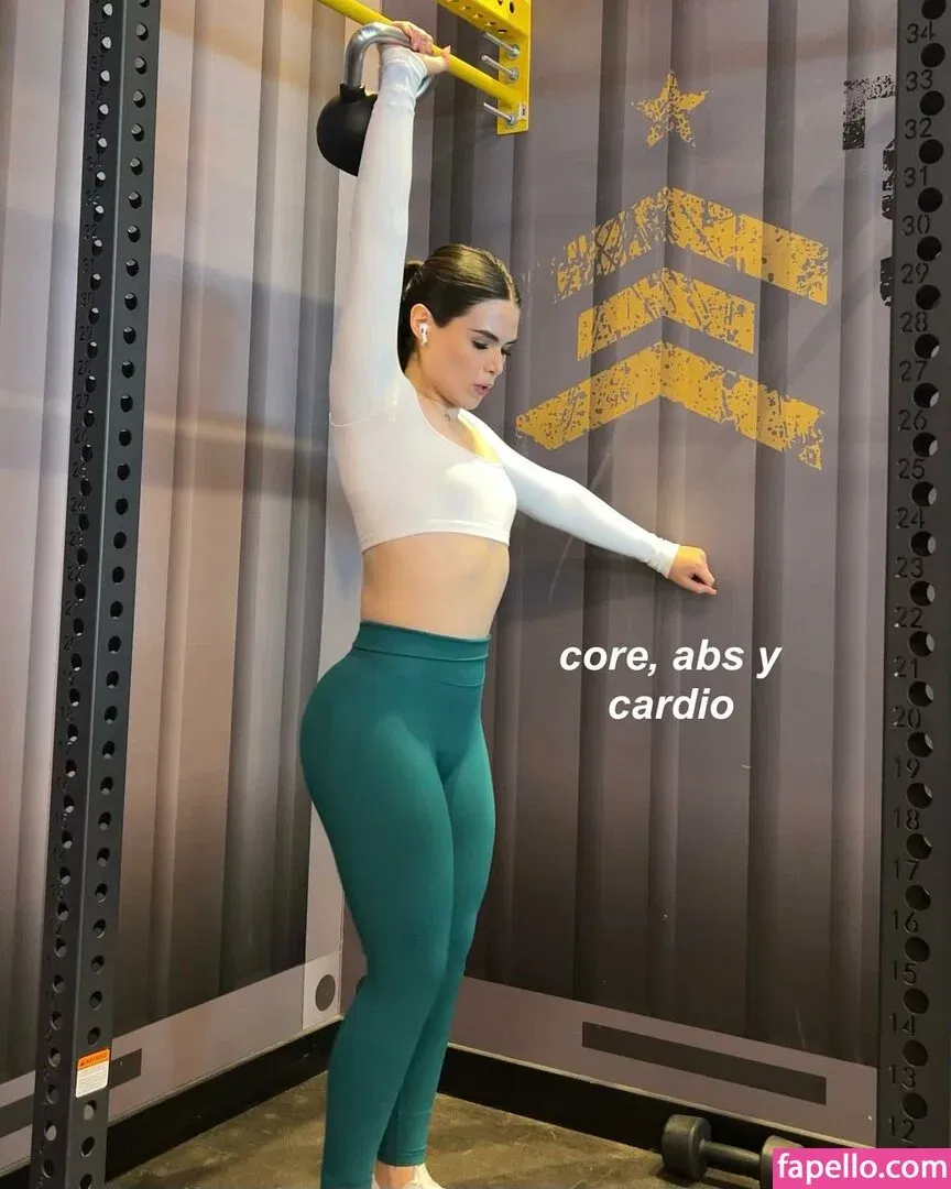 Elvira Onlyfans Photo Gallery 