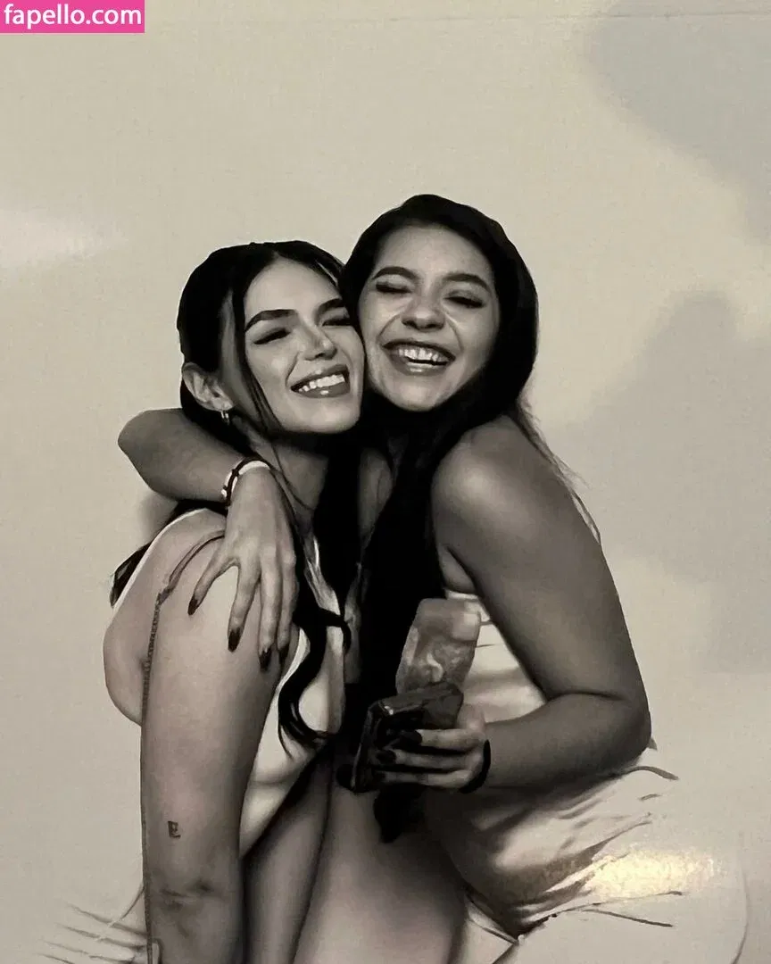 Elvira Onlyfans Photo Gallery 