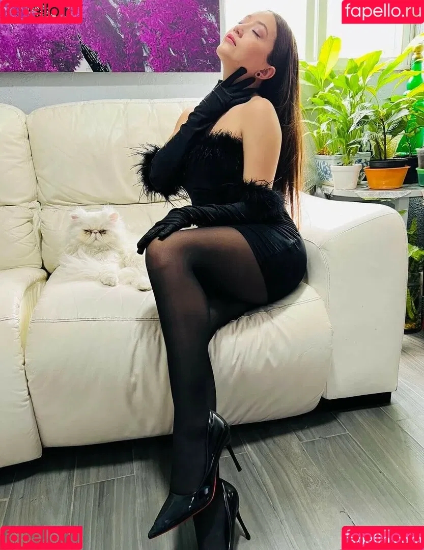 Gema Amante Onlyfans Photo Gallery 