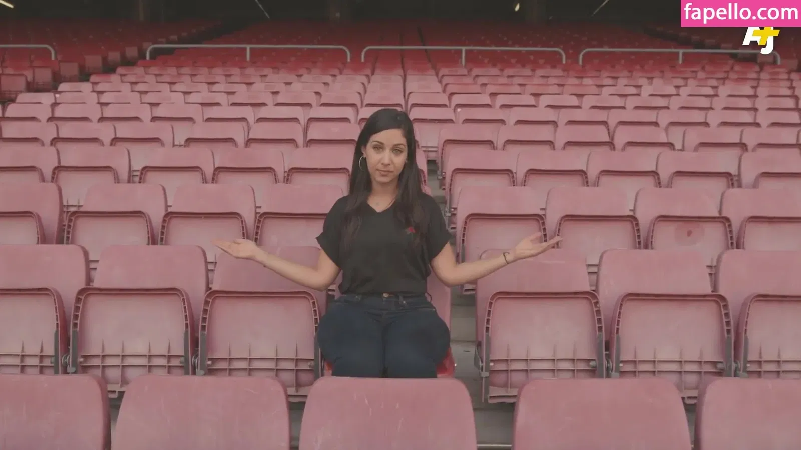 Dena TakruriAJ+ Onlyfans Photo Gallery 