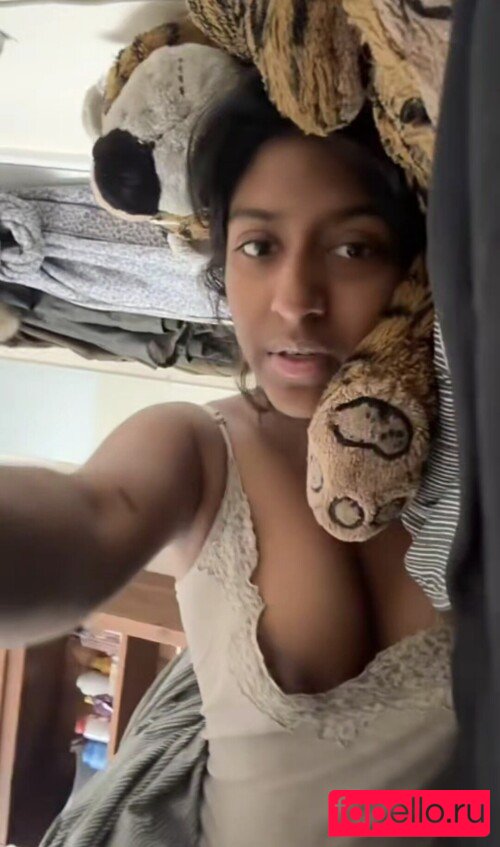 Dena TakruriAJ+ Nude Onlyfans Photo 23