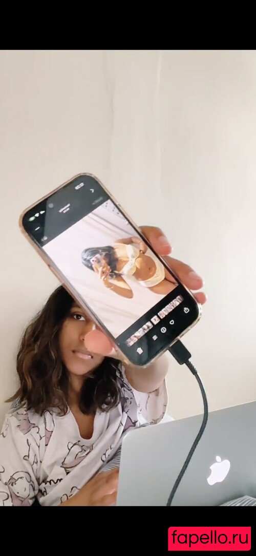 Dena TakruriAJ+ Nude Onlyfans Photo 16