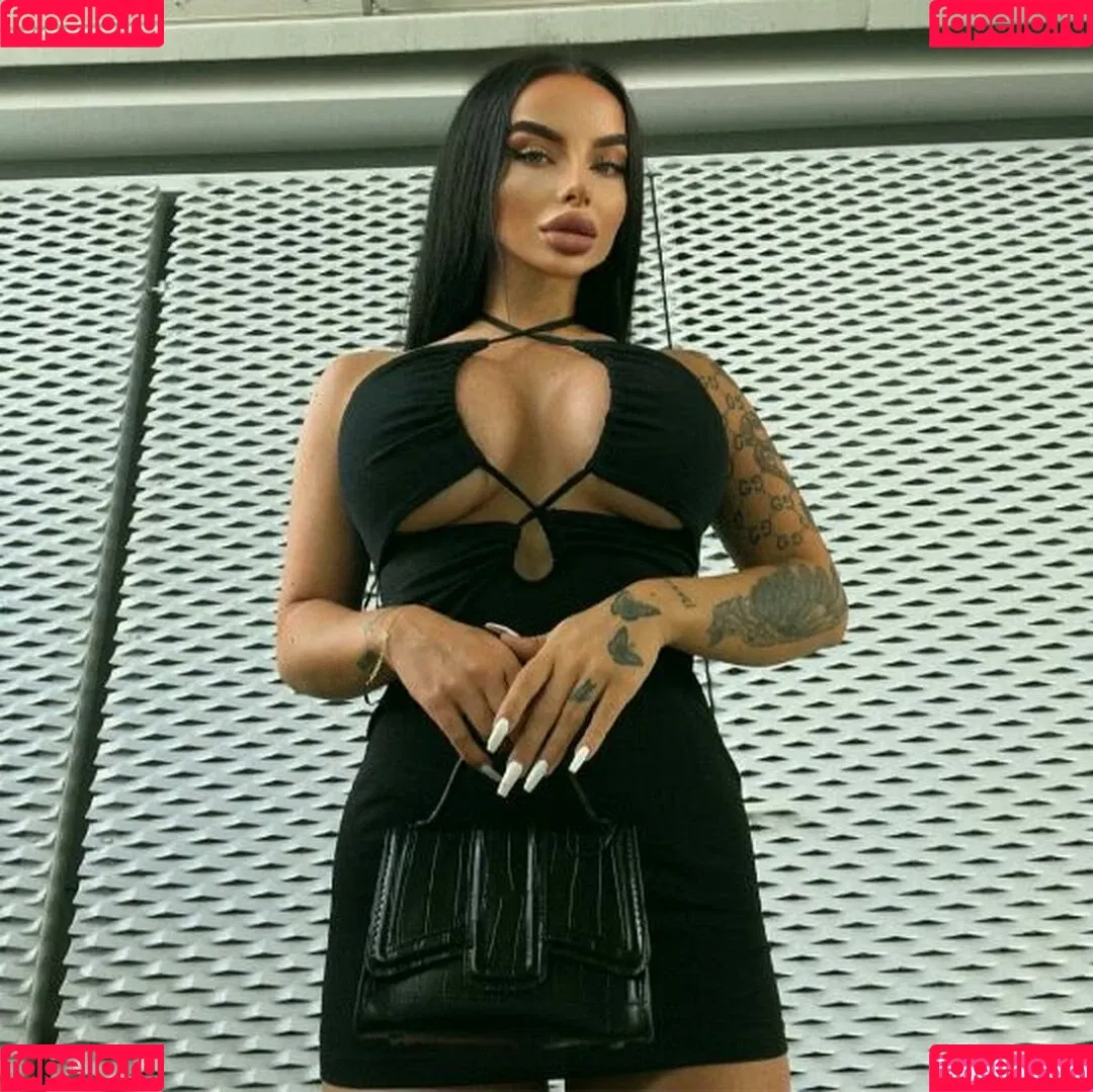Lucia Smieskova Onlyfans Photo Gallery 